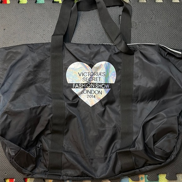 Victoria's Secret Handbags - Like new 2014 Victoria’s Secret angel fashion show bag
